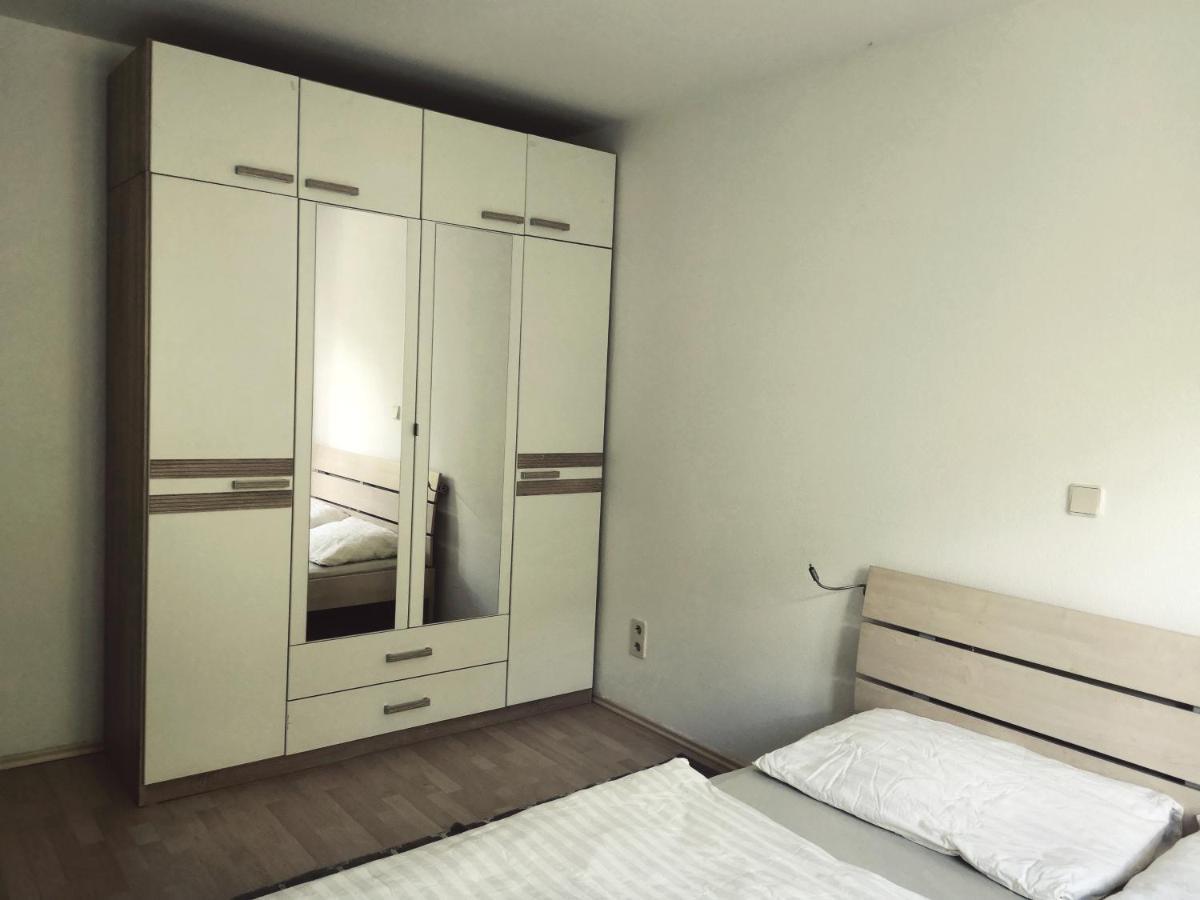 Haus Im Gruenen Apartment *